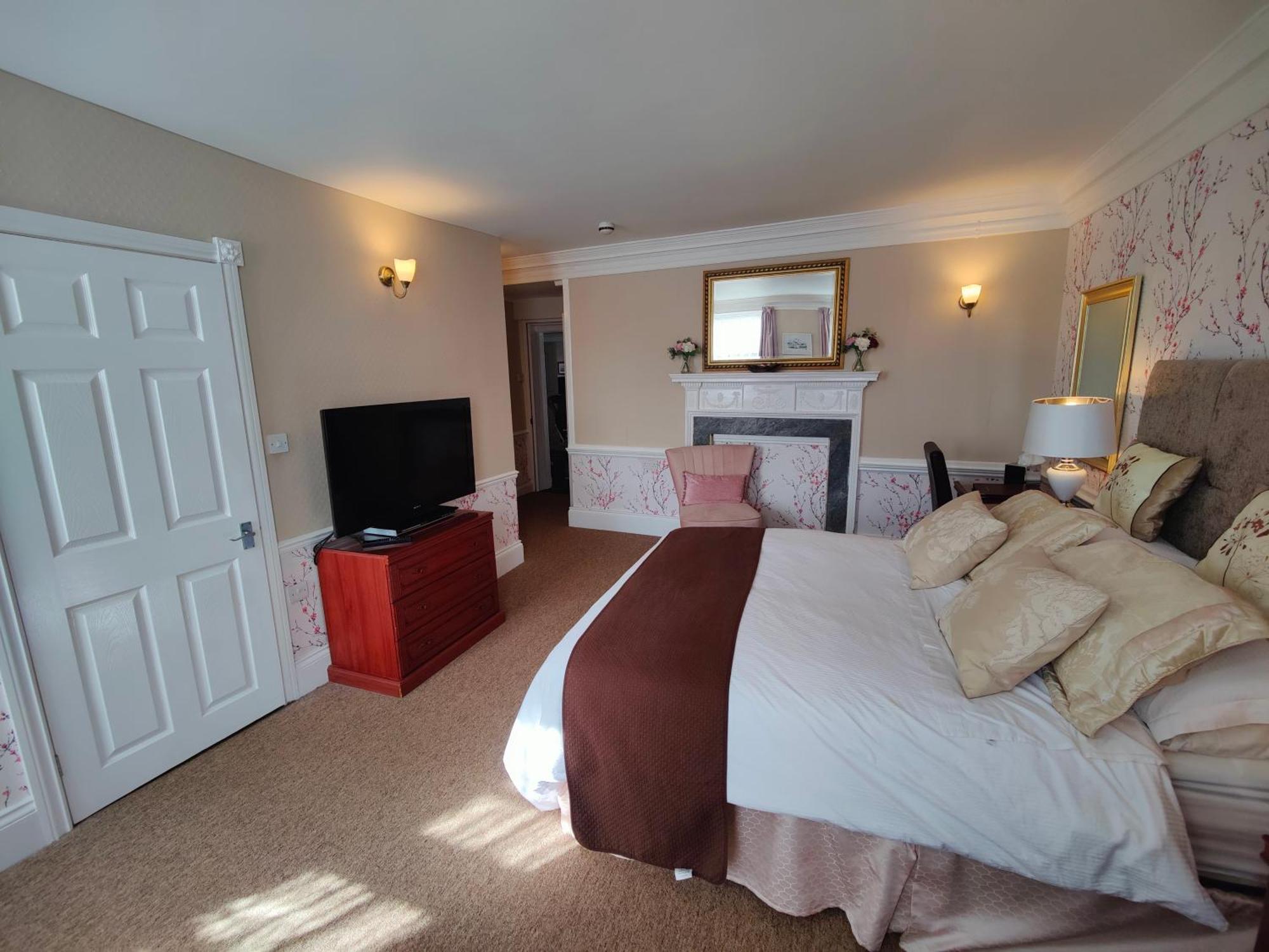 The Pack O' Cards Hotel Combe Martin Luaran gambar